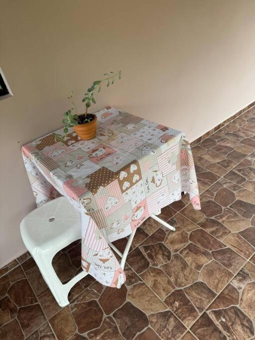 Cabana Recanto Do Arruda Para Casal Em Aguas Mornas Εξωτερικό φωτογραφία