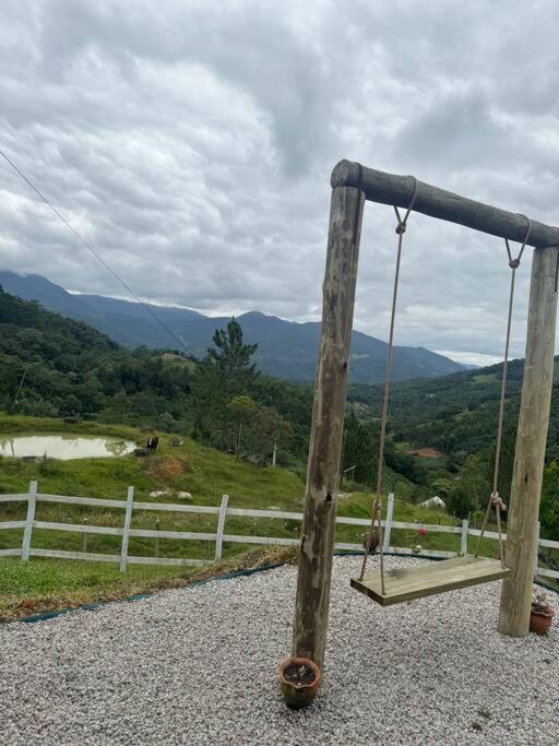 Cabana Recanto Do Arruda Para Casal Em Aguas Mornas Εξωτερικό φωτογραφία