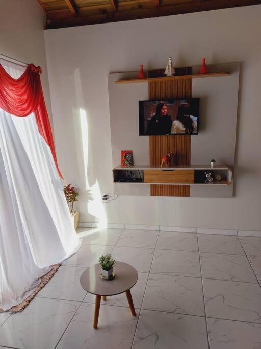 Cabana Recanto Do Arruda Para Casal Em Aguas Mornas Εξωτερικό φωτογραφία