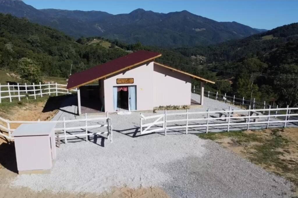 Cabana Recanto Do Arruda Para Casal Em Aguas Mornas Εξωτερικό φωτογραφία